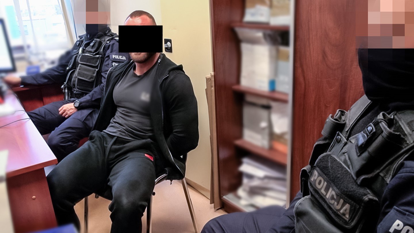Podejrzani o udział w grupie przestępczej kibole aresztowani