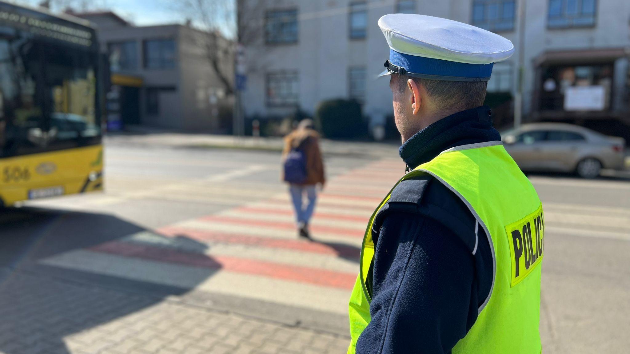 Jedno z newralgicznych przejść dla pieszych - przy Hucie pokój