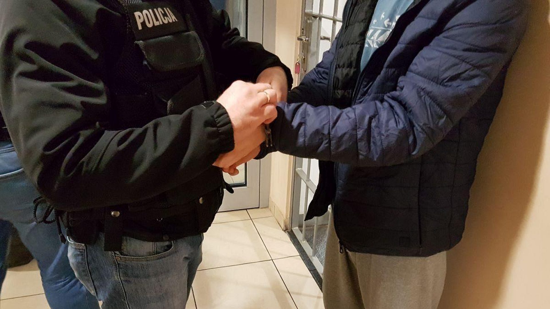 Zatrzymanemu dilerowi grozi nawet 10 lat Zatrzymanemu dilerowi grozi nawet 10 lat