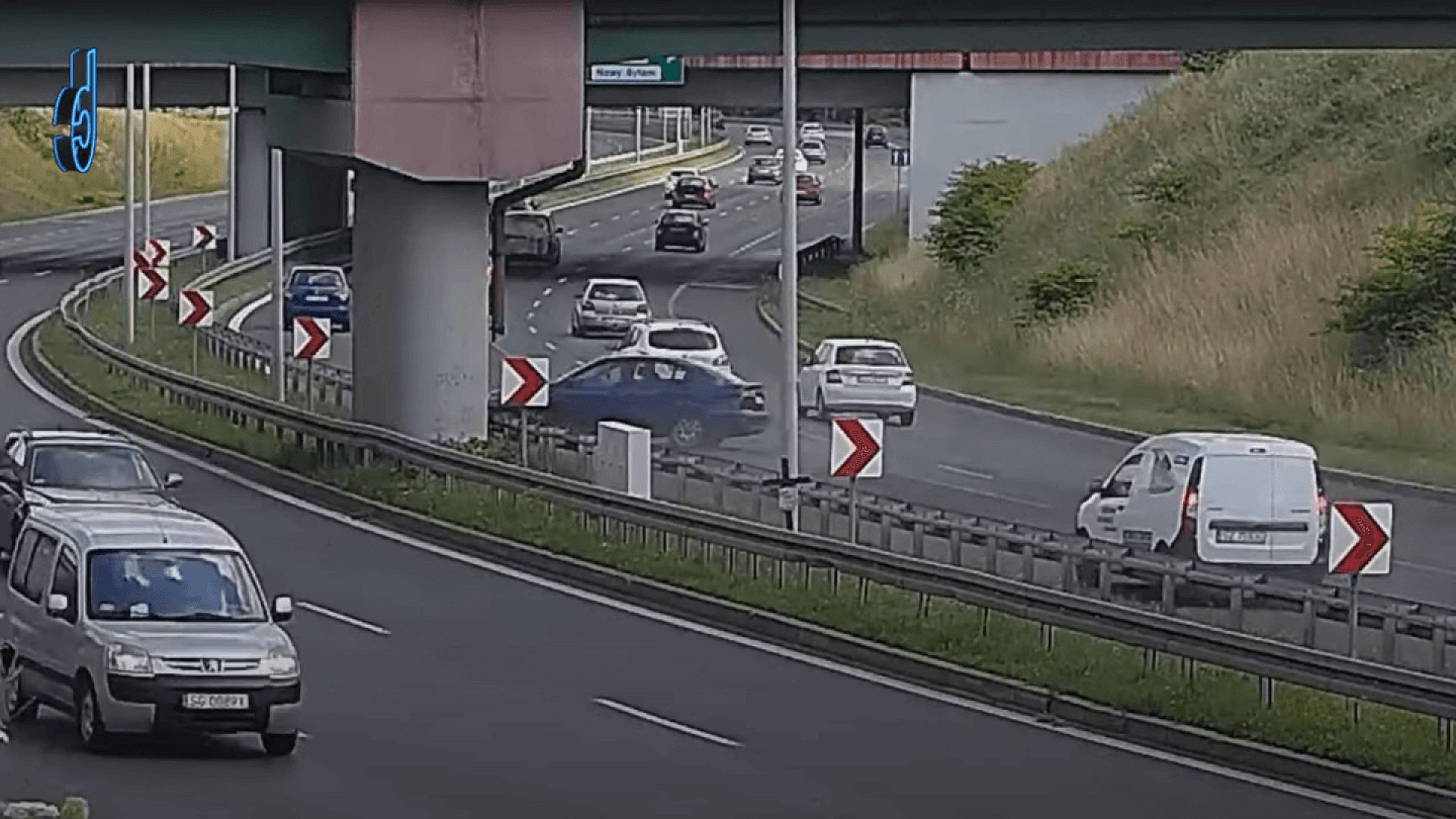 Kolizja na Drogowej Trasie Średnicowej Kolizja na Drogowej Trasie Średnicowej