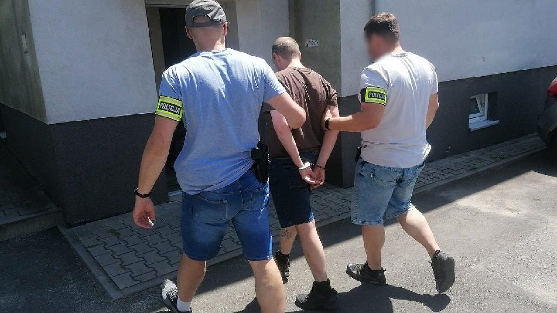 Porcjował amfę dowodem - wpadł podczas legitymowania Porcjował amfę dowodem - wpadł podczas legitymowania