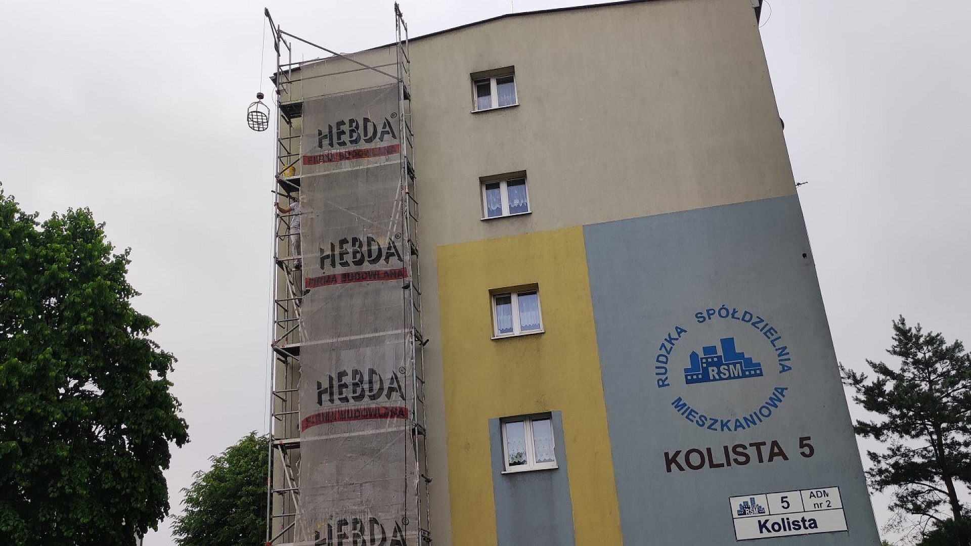 Ruszył remont balkonów przy Kolistej 5. Potrwa około miesiąca Ruszył remont balkonów przy Kolistej 5. Potrwa około miesiąca