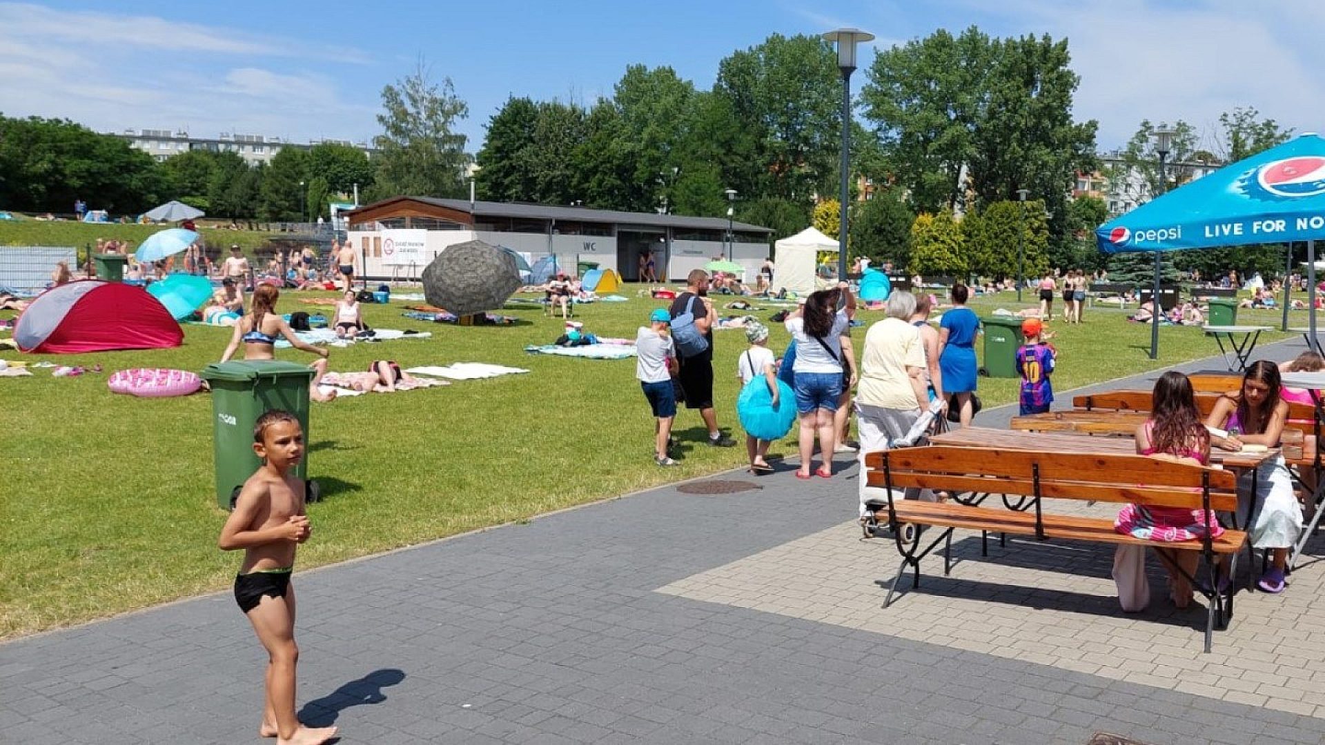 To już koniec sezonu na kąpiele pod chmurką To już koniec sezonu na kąpiele pod chmurką