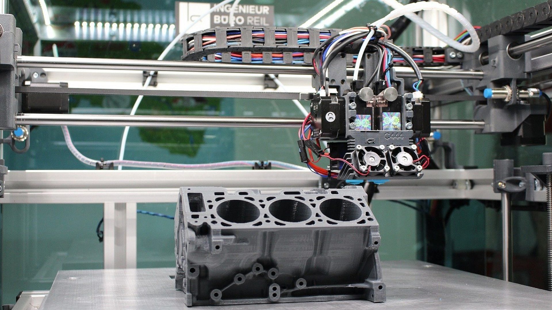 Drukarka 3D w każdej podstawówce? Taki jest plan rządowego programu "Laboratoria Przyszłości" Drukarka 3D w każdej podstawówce? Taki jest plan rządowego programu "Laboratoria Przyszłości"