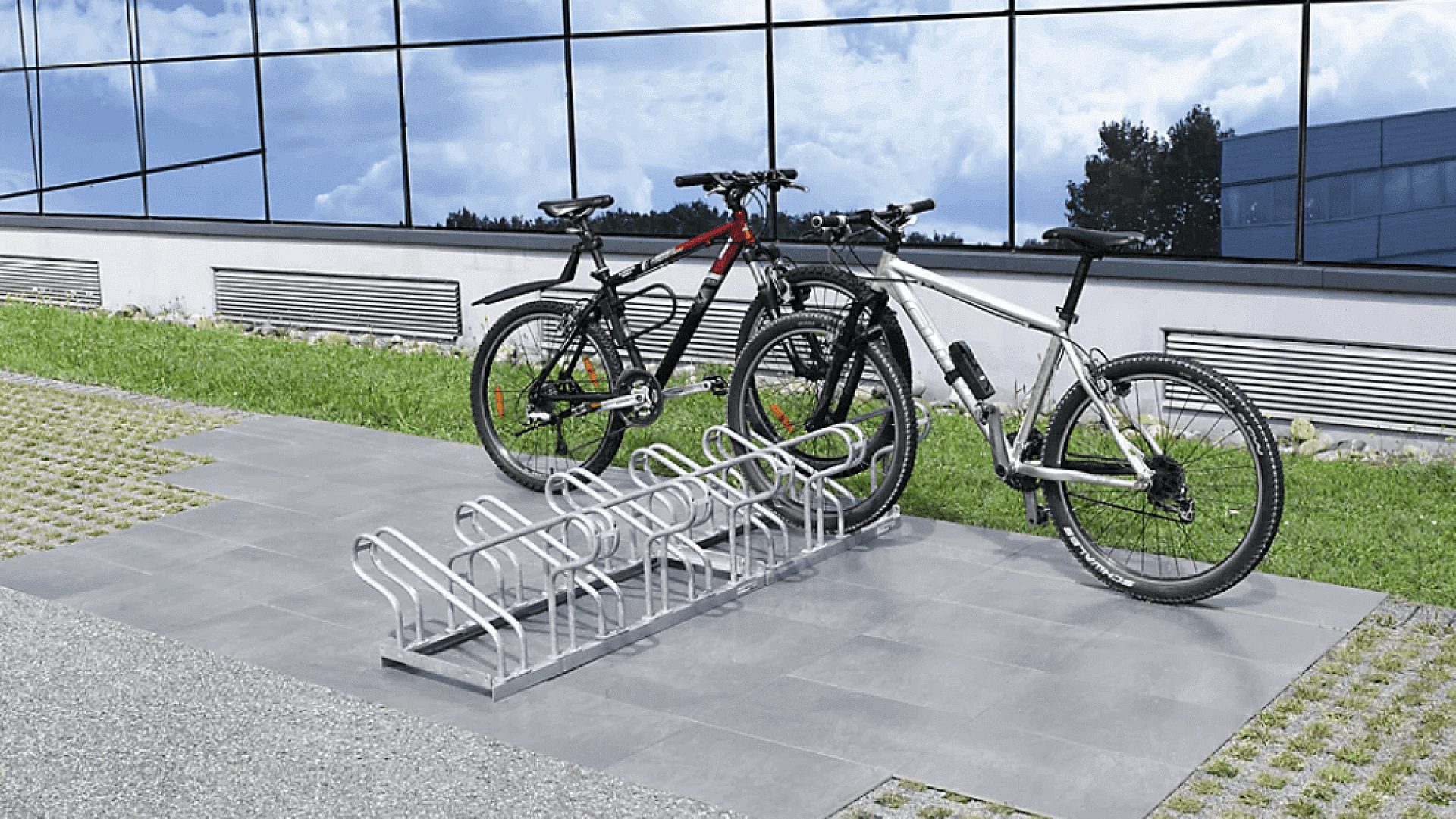 Złodziej planował sprzedać stojak na złom Złodziej planował sprzedać stojak na złom