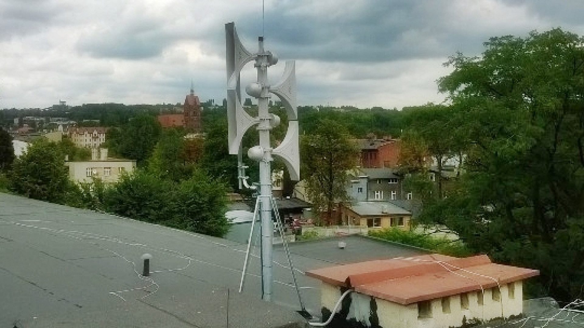 Alarm będzie rozbrzmiewać przez trzy minuty Alarm będzie rozbrzmiewać przez trzy minuty