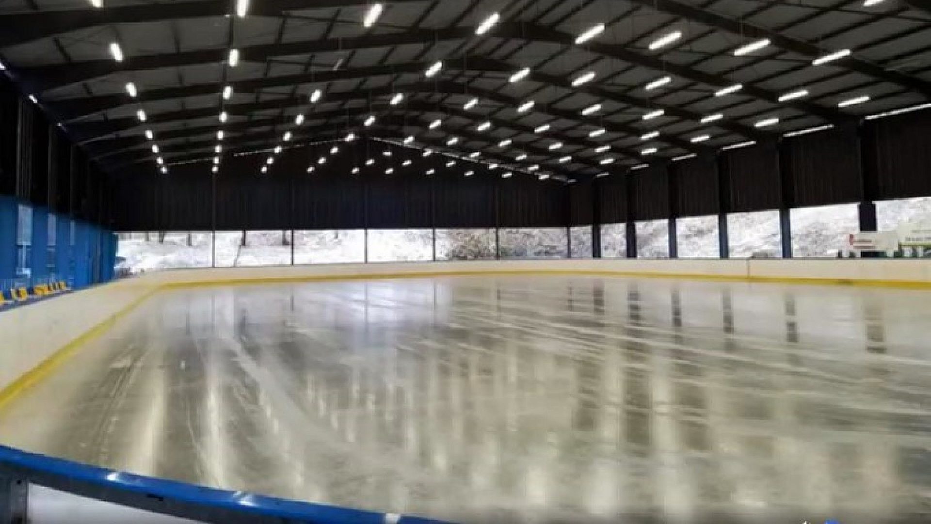 Lodowisko w Orzegowie zaprasza! Lodowisko w Orzegowie zaprasza!