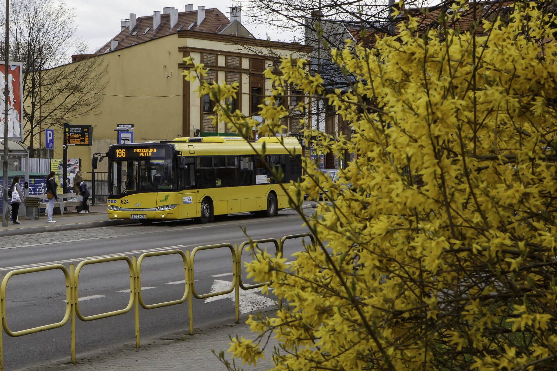 Od jutra nowe, wakacyjne rozkłady jazdy Od jutra nowe, wakacyjne rozkłady jazdy
