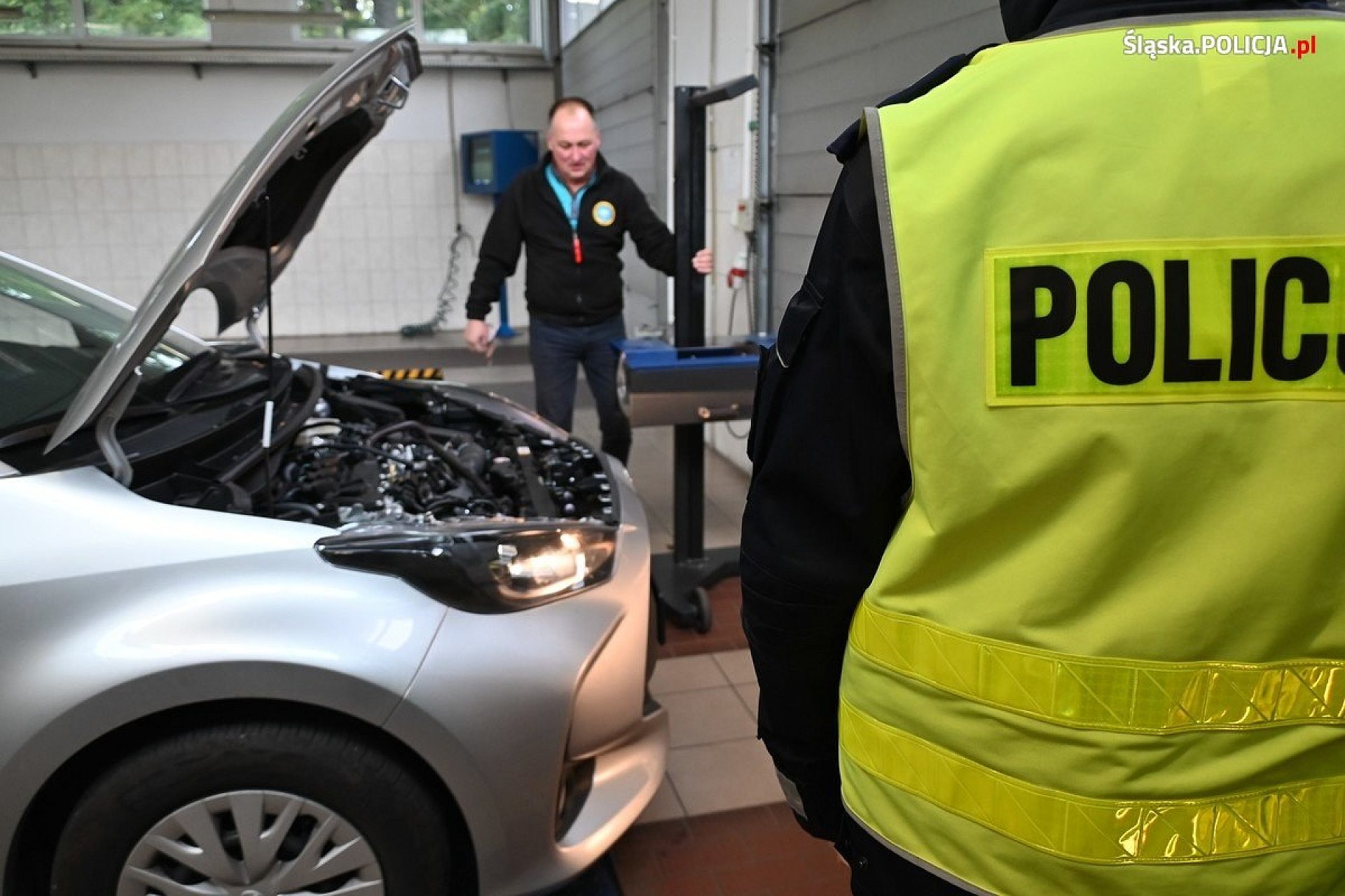 Ustawienie świateł to nie tylko nasze bezpieczeństwo, ale też innych kierowców Ustawienie świateł to nie tylko nasze bezpieczeństwo, ale też innych kierowców