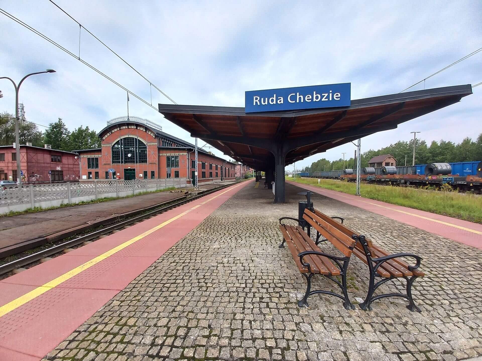 Dworzec PKP Ruda Śląska Chebzie Dworzec PKP Ruda Śląska Chebzie