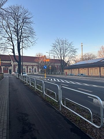 Przystanek blisko marketu? Marzenie! Przystanek blisko marketu? Marzenie!