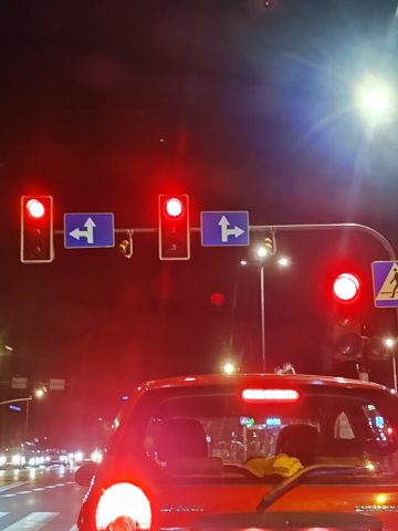 ...i na żółtym. Bo za to też jest pińćset ...i na żółtym. Bo za to też jest pińćset