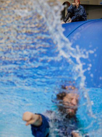 Wodna scenografia dla zwiastuna spektaklu Wodna scenografia dla zwiastuna spektaklu