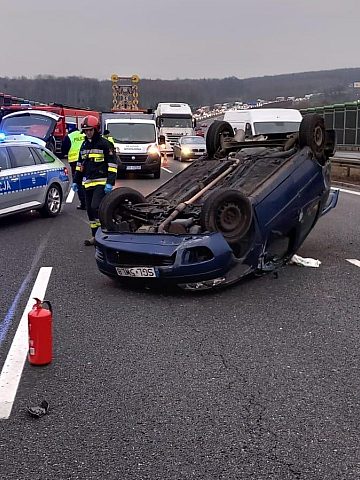 Na szczęście kierującej nic się nie stało Na szczęście kierującej nic się nie stało
