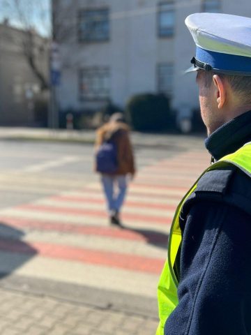 Jedno z newralgicznych przejść dla pieszych - przy Hucie pokój Jedno z newralgicznych przejść dla pieszych - przy Hucie pokój