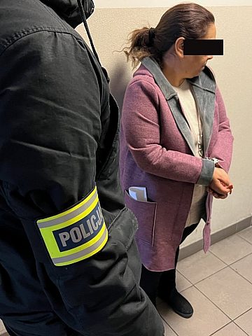 Fałszywa pani mecenas wpadła dzięki czujności rudzianek! Fałszywa pani mecenas wpadła dzięki czujności rudzianek!