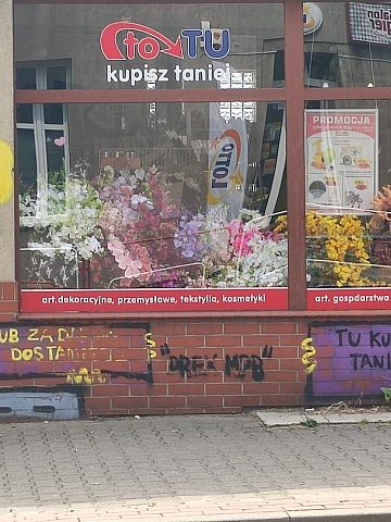 Sklep przy ul. Chorzowskiej też był na trasie Drexa Sklep przy ul. Chorzowskiej też był na trasie Drexa