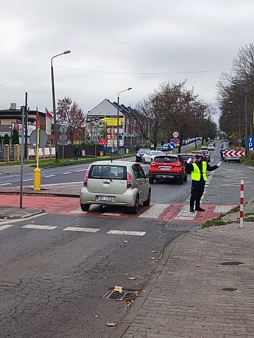 Halemba - kierowanie ruchem pieszych i pojazdów Halemba - kierowanie ruchem pieszych i pojazdów