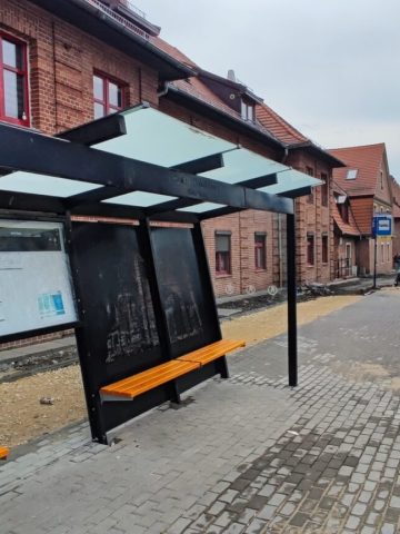 Nowy przystanek w kierunku "centrum" Nowy przystanek w kierunku "centrum"