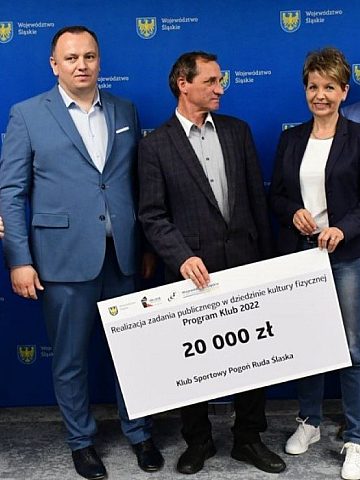Klub Sportowy Pogoń - 20 tysięcy w ramach Programu Grant Klub Sportowy Pogoń - 20 tysięcy w ramach Programu Grant