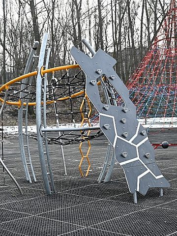 Plac zabaw dla nieco starszych dzieci, to kolejna inwestycja z BO Plac zabaw dla nieco starszych dzieci, to kolejna inwestycja z BO