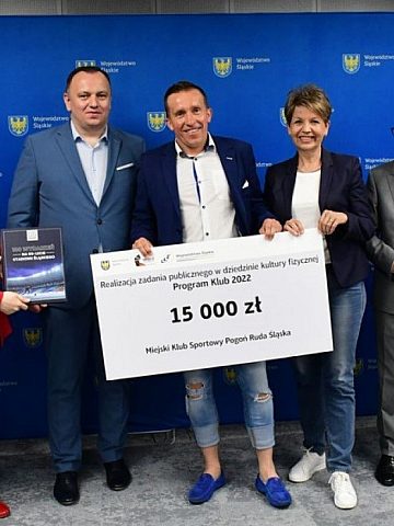 MKS Pogoń otrzymała 15000 zł MKS Pogoń otrzymała 15000 zł