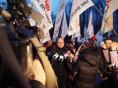 Górnicy zablokowali transporty węgla dla sektora energetycznego Górnicy zablokowali transporty węgla dla sektora energetycznego