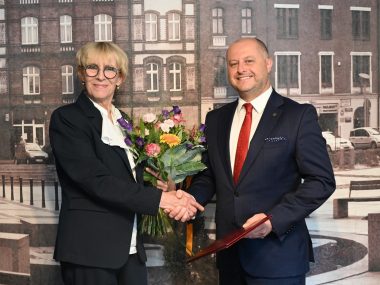 Grażyna Janduła-Jonda, sekretarz miasta Ruda Śląska, odeszła na emeryturę Grażyna Janduła-Jonda, sekretarz miasta Ruda Śląska, odeszła na emeryturę
