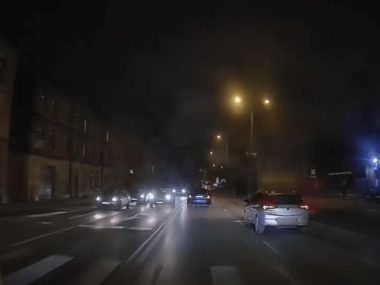 Rajd wart 29 punktów karnych ulicą 1-go Maja w Wirku. Rajd wart 29 punktów karnych ulicą 1-go Maja w Wirku.