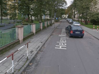 34-latka uderzyła w znak drogowy. Miała 2,5 promila 34-latka uderzyła w znak drogowy. Miała 2,5 promila