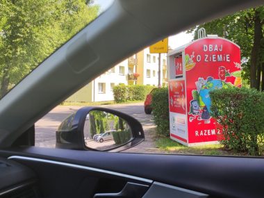 Świetny pomysł. Teraz już nic nie widać... Świetny pomysł. Teraz już nic nie widać...