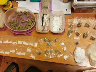 W mieszkaniu 34-latka z Rudy Śląskiej znaleziono blisko 3 tysiące działek narkotyków W mieszkaniu 34-latka z Rudy Śląskiej znaleziono blisko 3 tysiące działek narkotyków