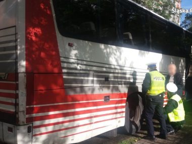 Warto skontrolować autobus przed wyjazdem na wakacje Warto skontrolować autobus przed wyjazdem na wakacje
