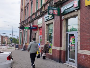 23-latek ukradł telefon i zaniósł do lombardu 23-latek ukradł telefon i zaniósł do lombardu