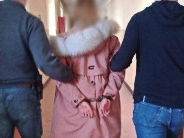 Oszustka okradała mieszkania podając się za pracownicę administracji Oszustka okradała mieszkania podając się za pracownicę administracji