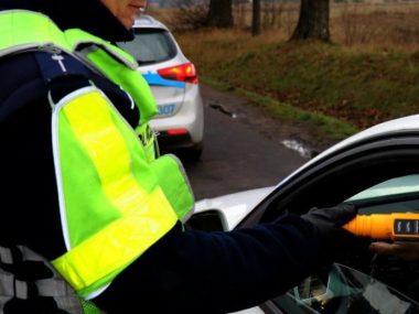 Każdego dnia drogówka zatrzymuje nietrzeźwych kierujących Każdego dnia drogówka zatrzymuje nietrzeźwych kierujących