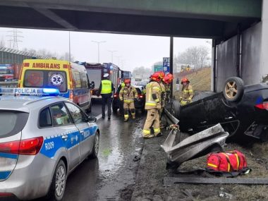 Wypadek na DTŚ skończył się na złamanym palcu Wypadek na DTŚ skończył się na złamanym palcu