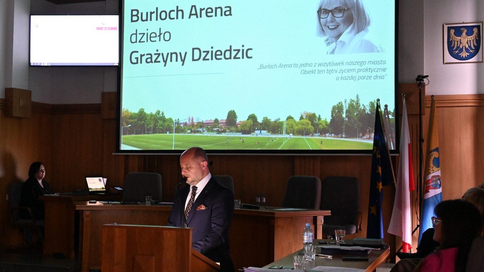 Burloch Arena nosi oficjalnie imię zmarłej prezydent