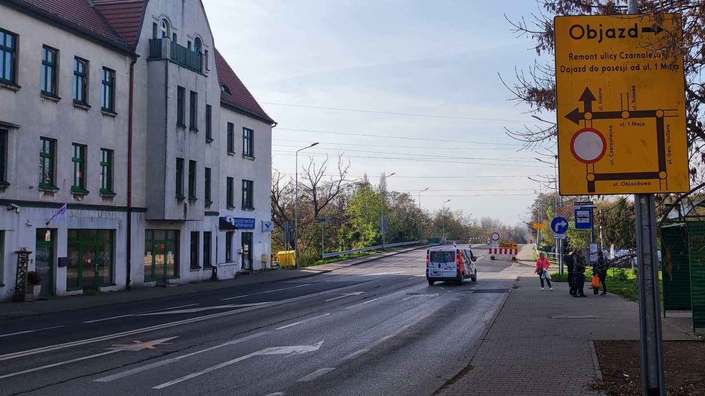 Wielu kierowców już zapomniało o Czarnoleśnej