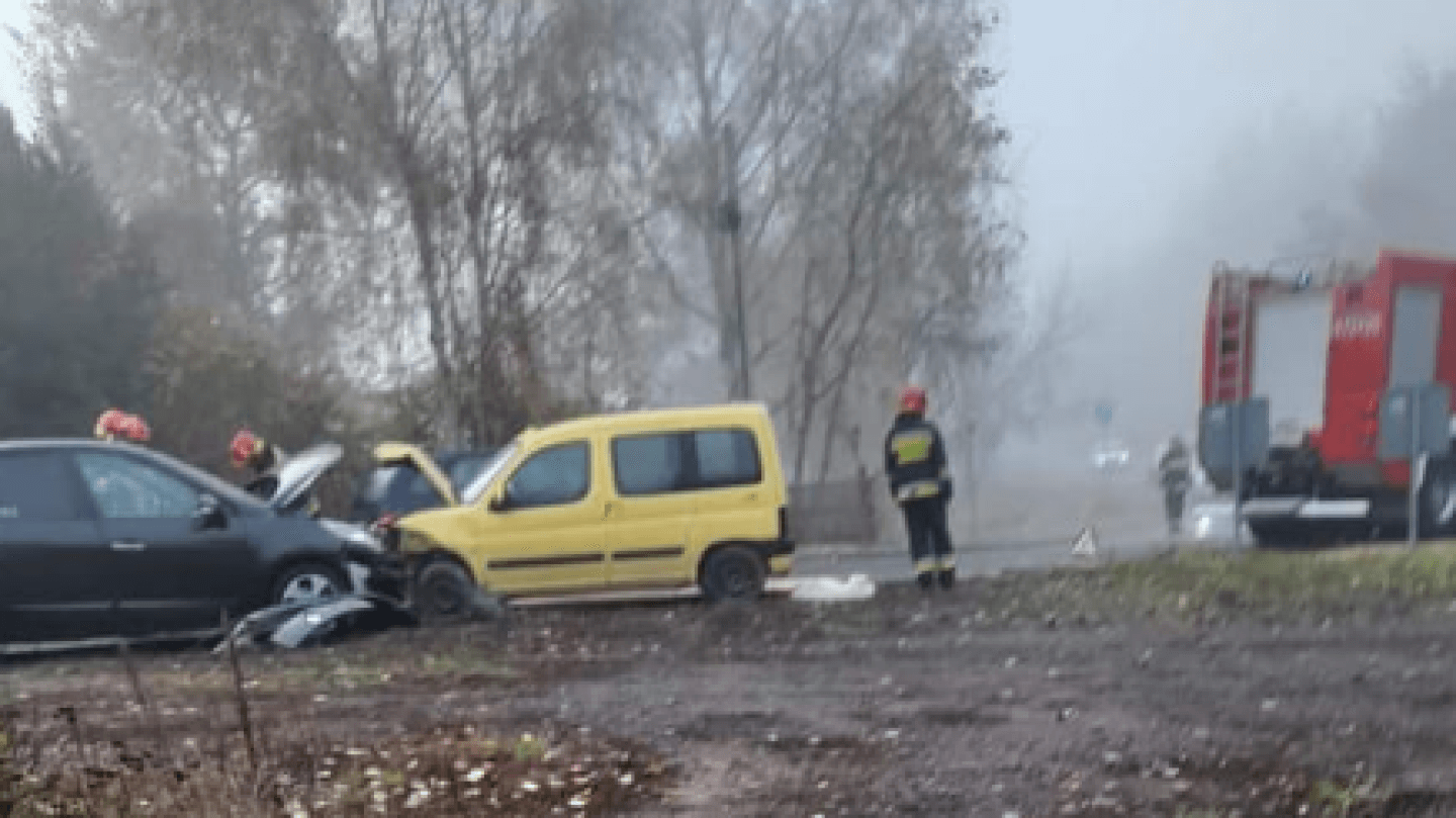 Wyglądało to groźnie. Czołowe zderzenie w Goduli