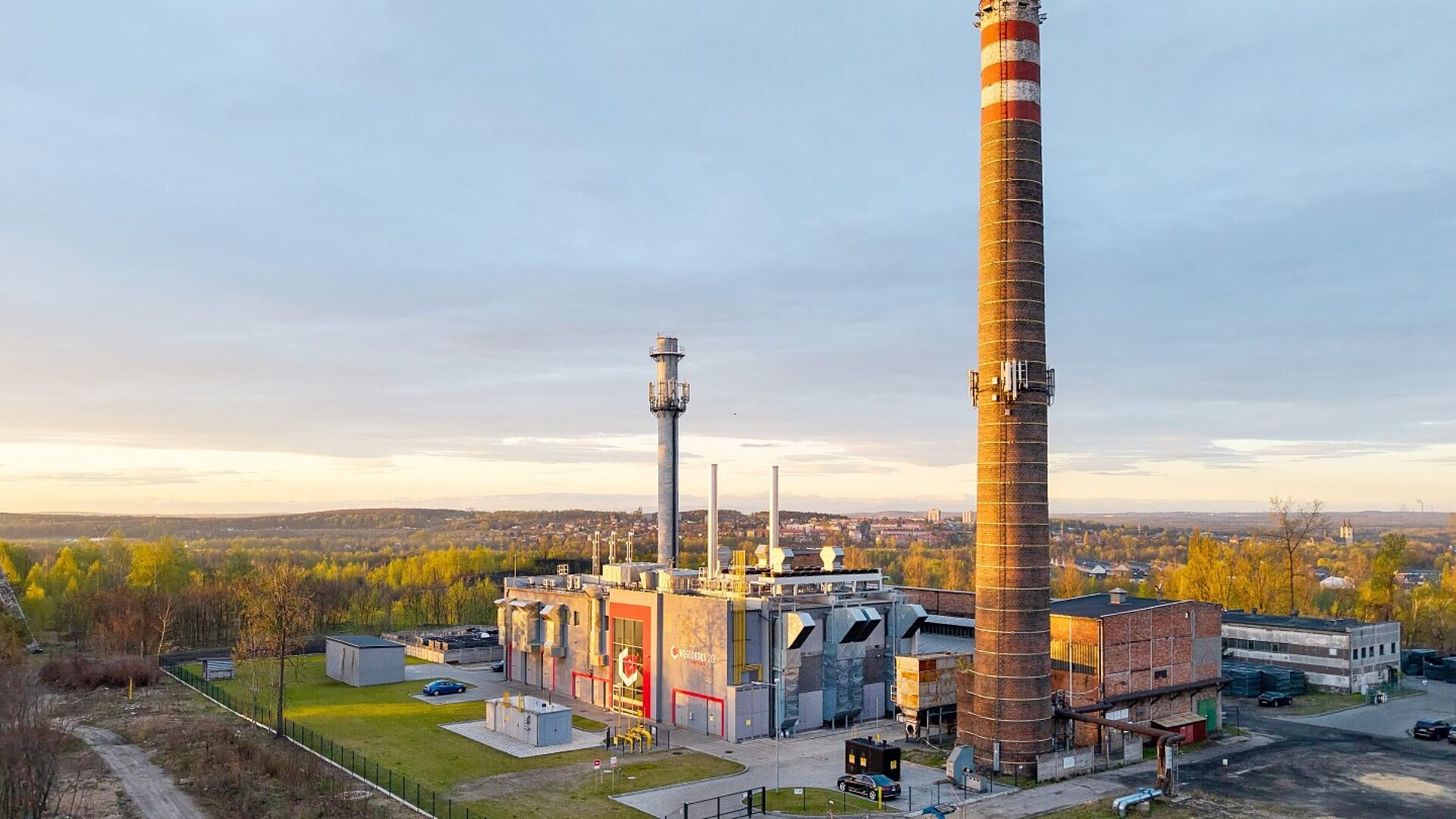 WEGLOKOKS Z DRONA RUDA KOCHLOWICE WEGLOKOKS Z DRONA RUDA KOCHLOWICE