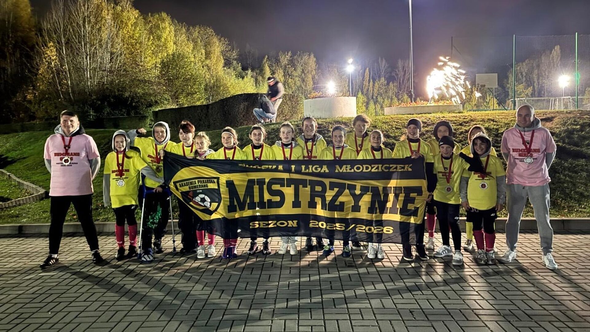 Bumerang girls2 Bumerang girls2