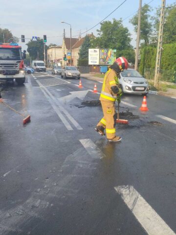 Pozar auta halemba2 Pozar auta halemba2