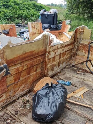 Przyczepa w lesie ruda slaska4 Przyczepa w lesie ruda slaska4