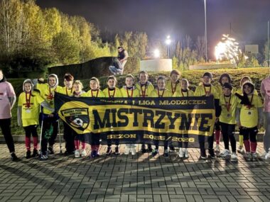 Rudzkie piłkarki w krajowej czołówce! Bumerang girls2