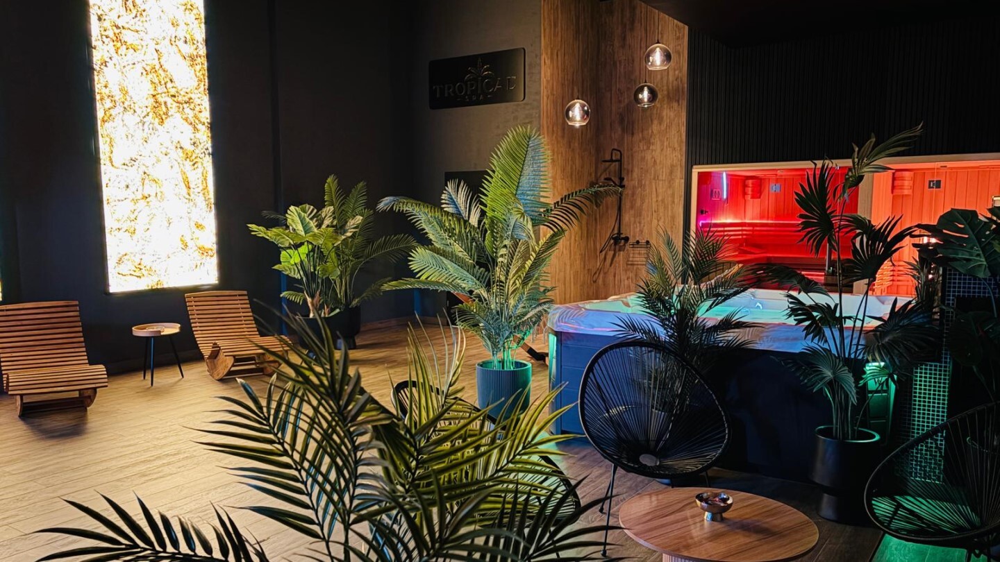 Sauny, jacuzzi, strefa relaksu - Tropical Spa w Rudzie Śląskiej zaprasza